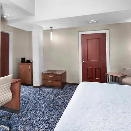 Courtyard By Marriott Cape Girardeau Downtown Hotel Exterior photo