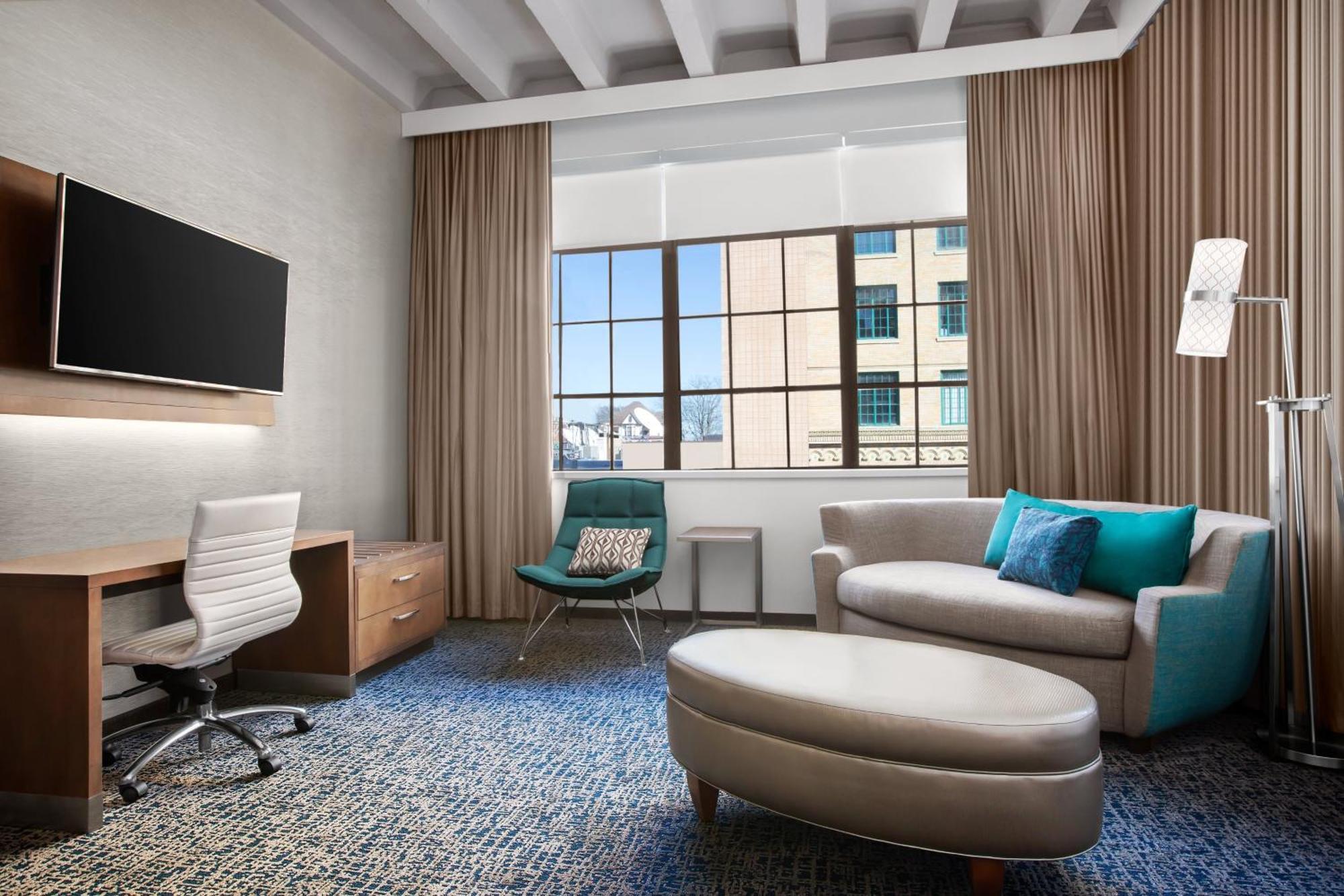 Hotel Courtyard By Marriott Downtown 3*